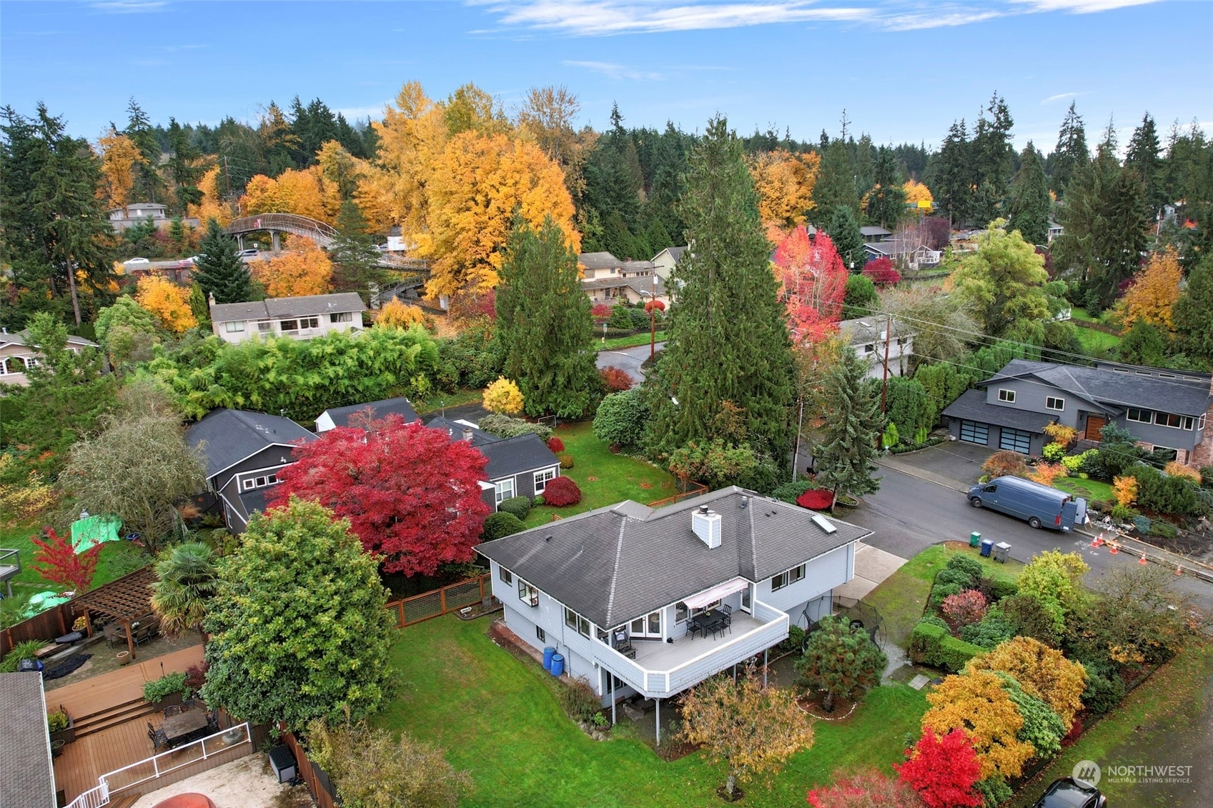 Property Photo: 11316 NE 60th Street WA 98033
