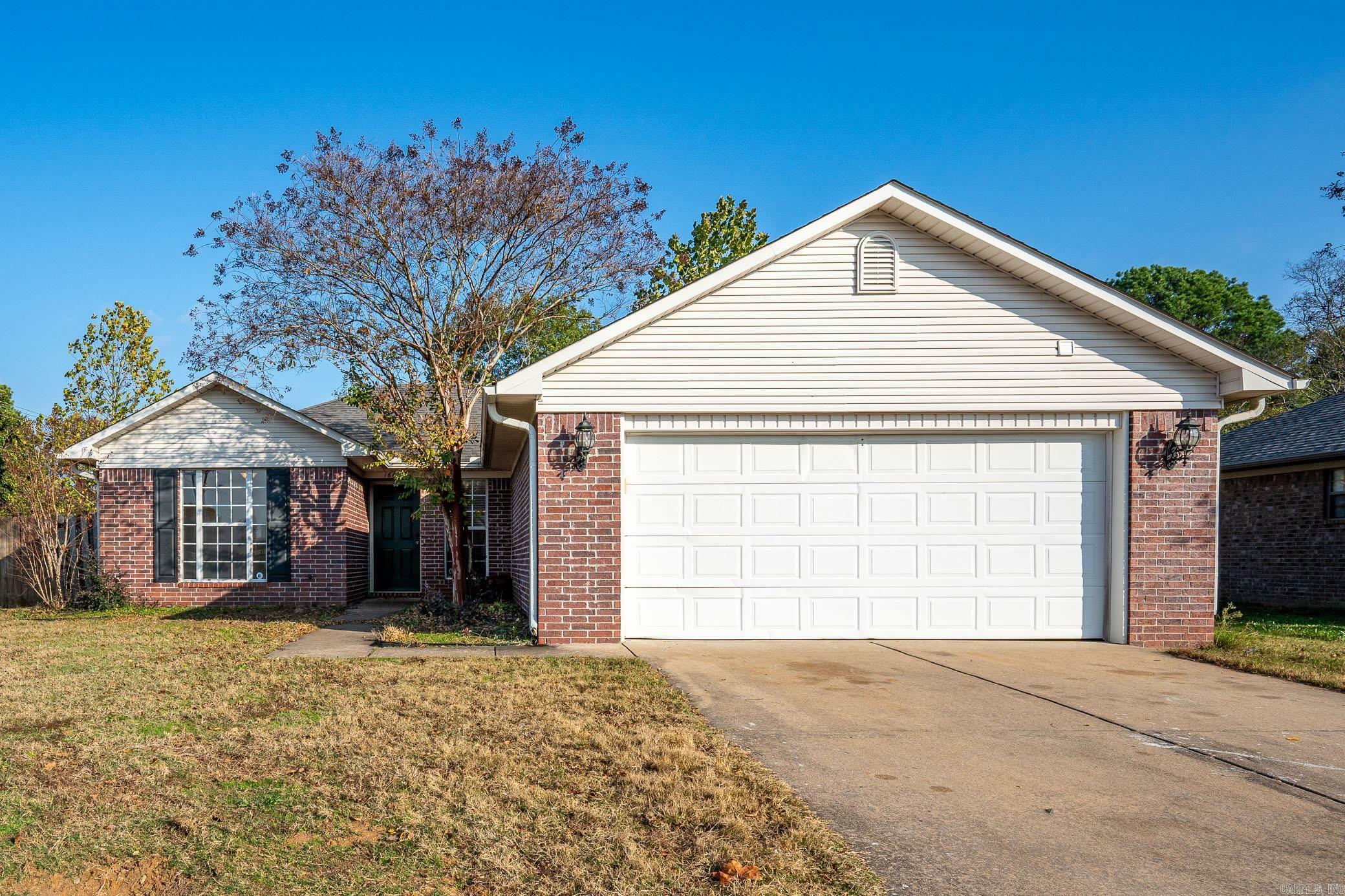 Property Photo:  1600 Arden Drive  AR 72034 