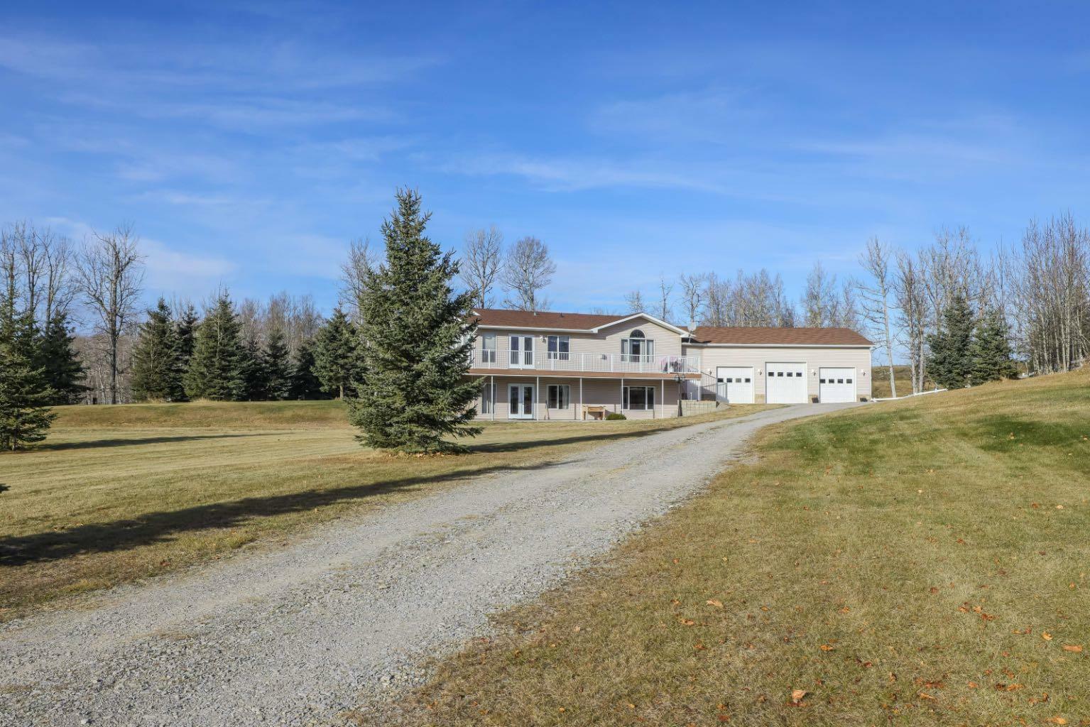 Property Photo: 63058 Highway 54 AB T0M 0M0