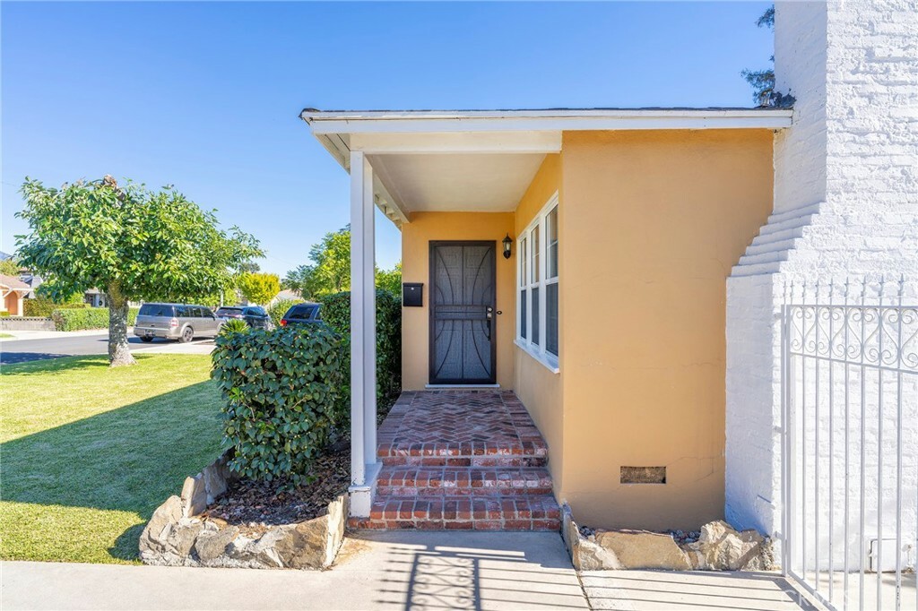 Property Photo:  8230 Garibaldi Avenue  CA 91775 