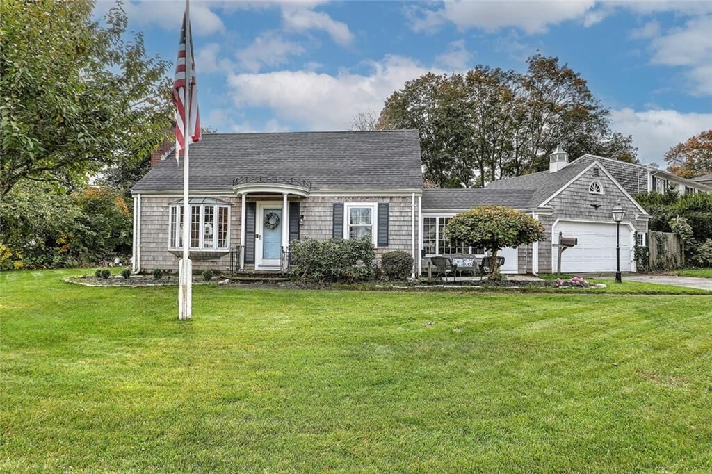 Property Photo: 3 Roberta Dr RI 02806