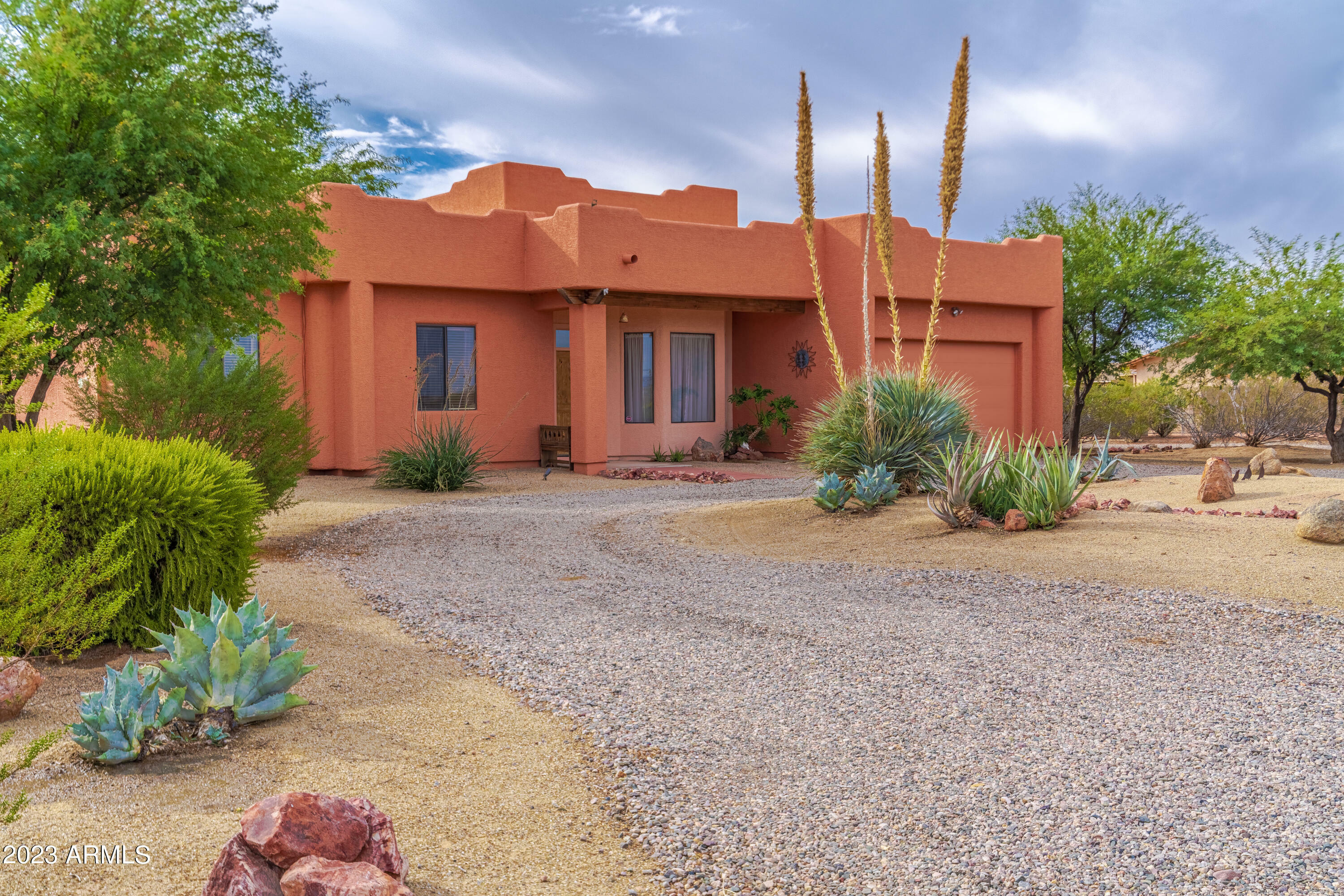 Property Photo:  22129 W Dale Lane  AZ 85361 