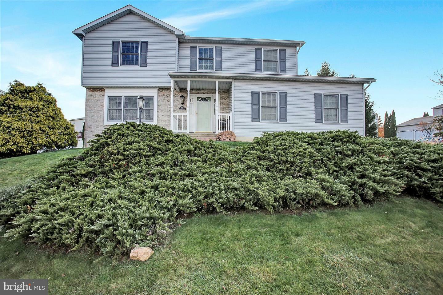 Property Photo:  922 Magnolia Drive  PA 17025 