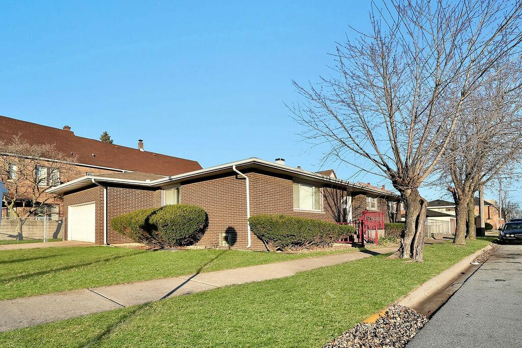 Property Photo: 3831-3833 Deal Street IN 46312