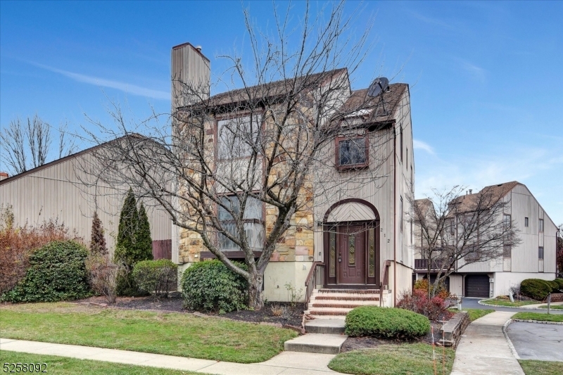 Property Photo: 212 Silver Ln NJ 08857