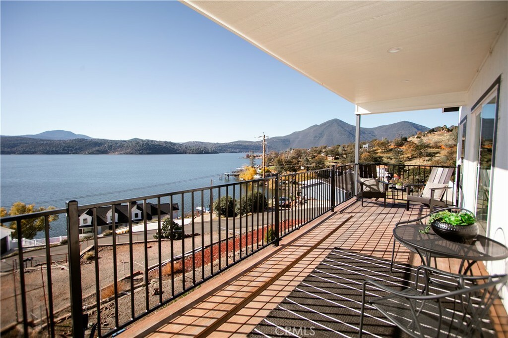 Property Photo:  11911 Lakeshore Drive  CA 95422 