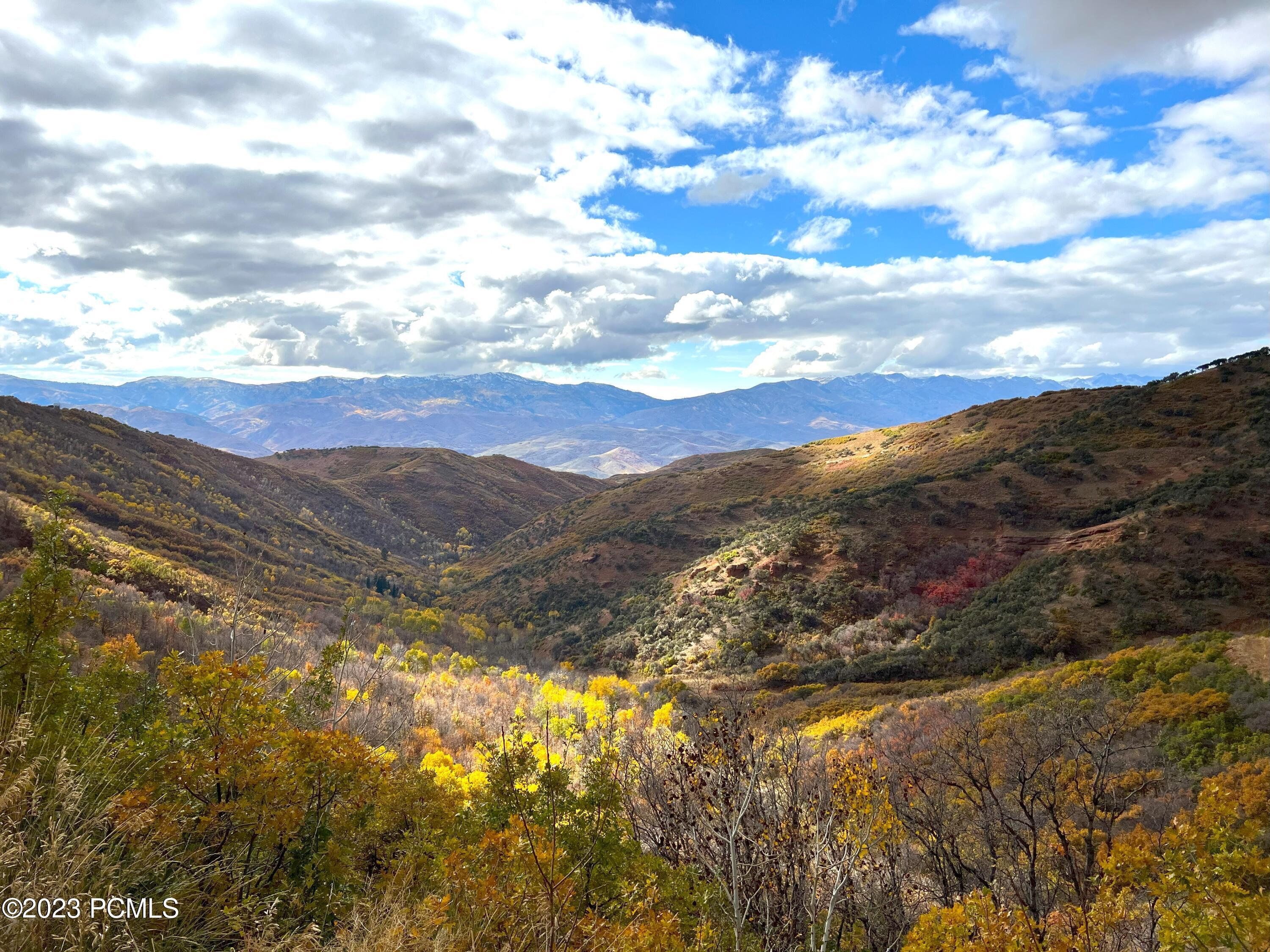 Property Photo:  2750 S Kippen Lane  UT 84050 