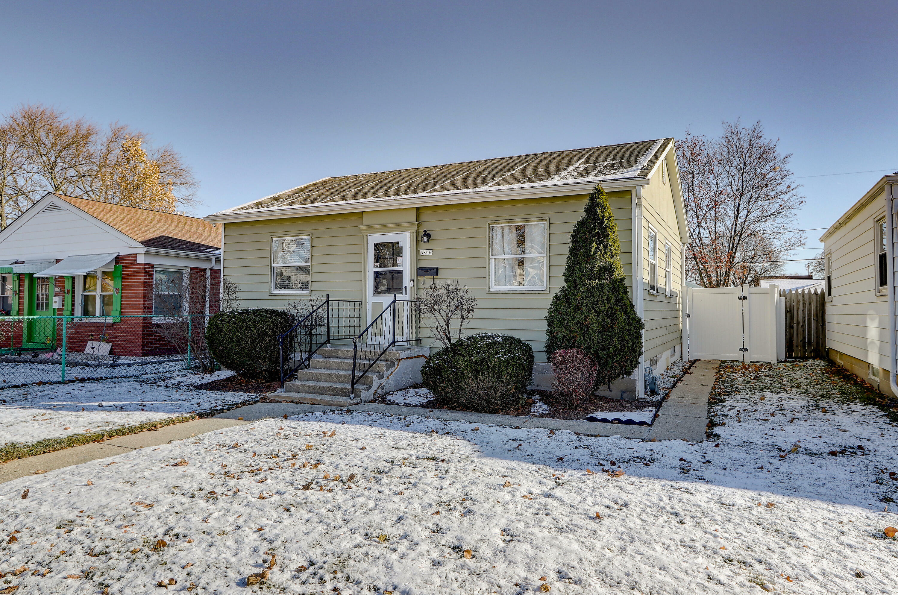 Property Photo:  3806 S 19th St  WI 53221 