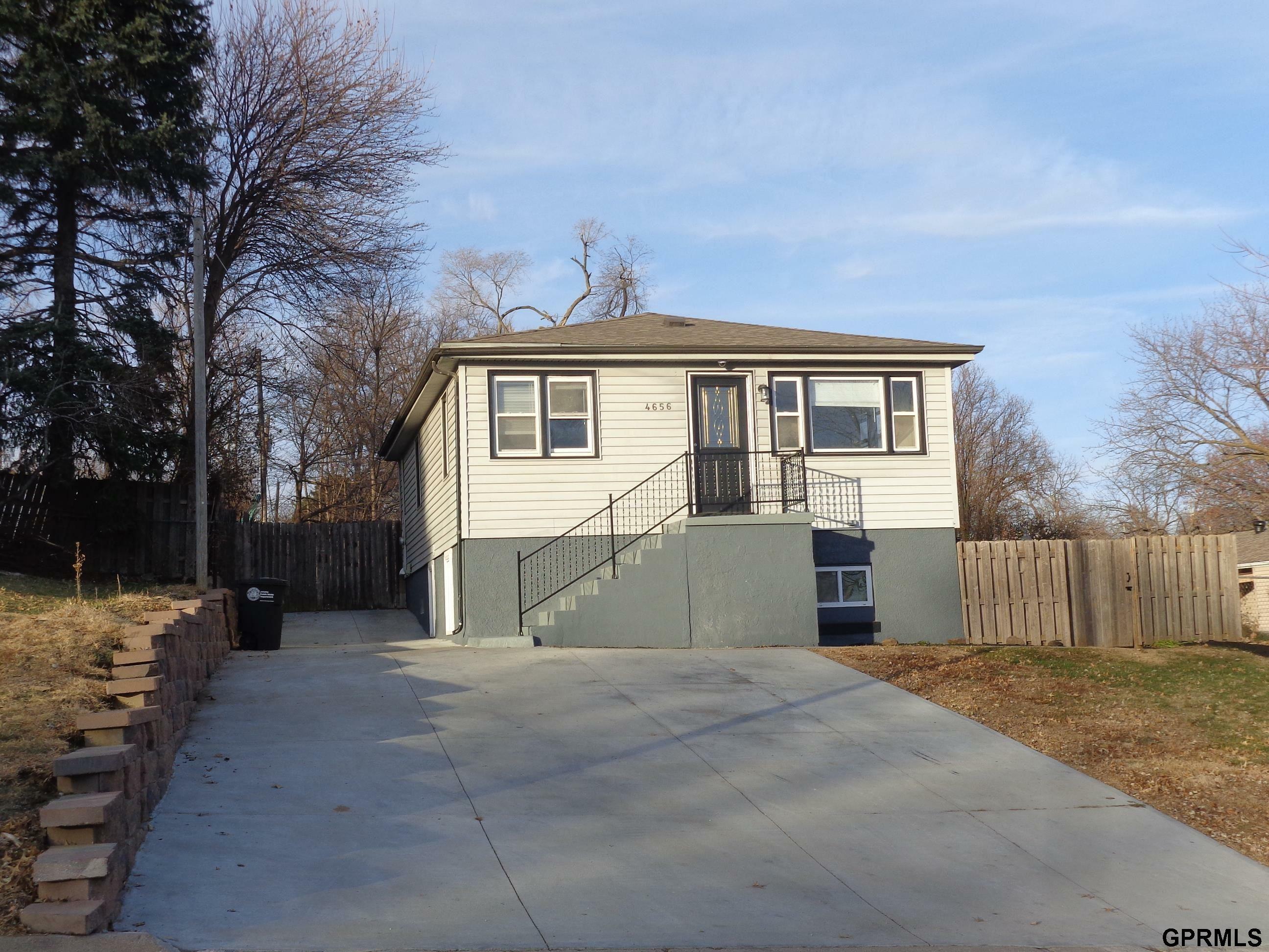 4656 Orchard Avenue  Omaha NE 68117 photo