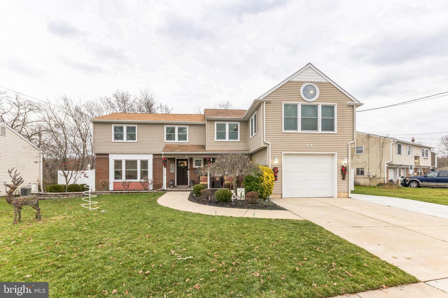 Property Photo: 44 Caldwell Avenue NJ 08053