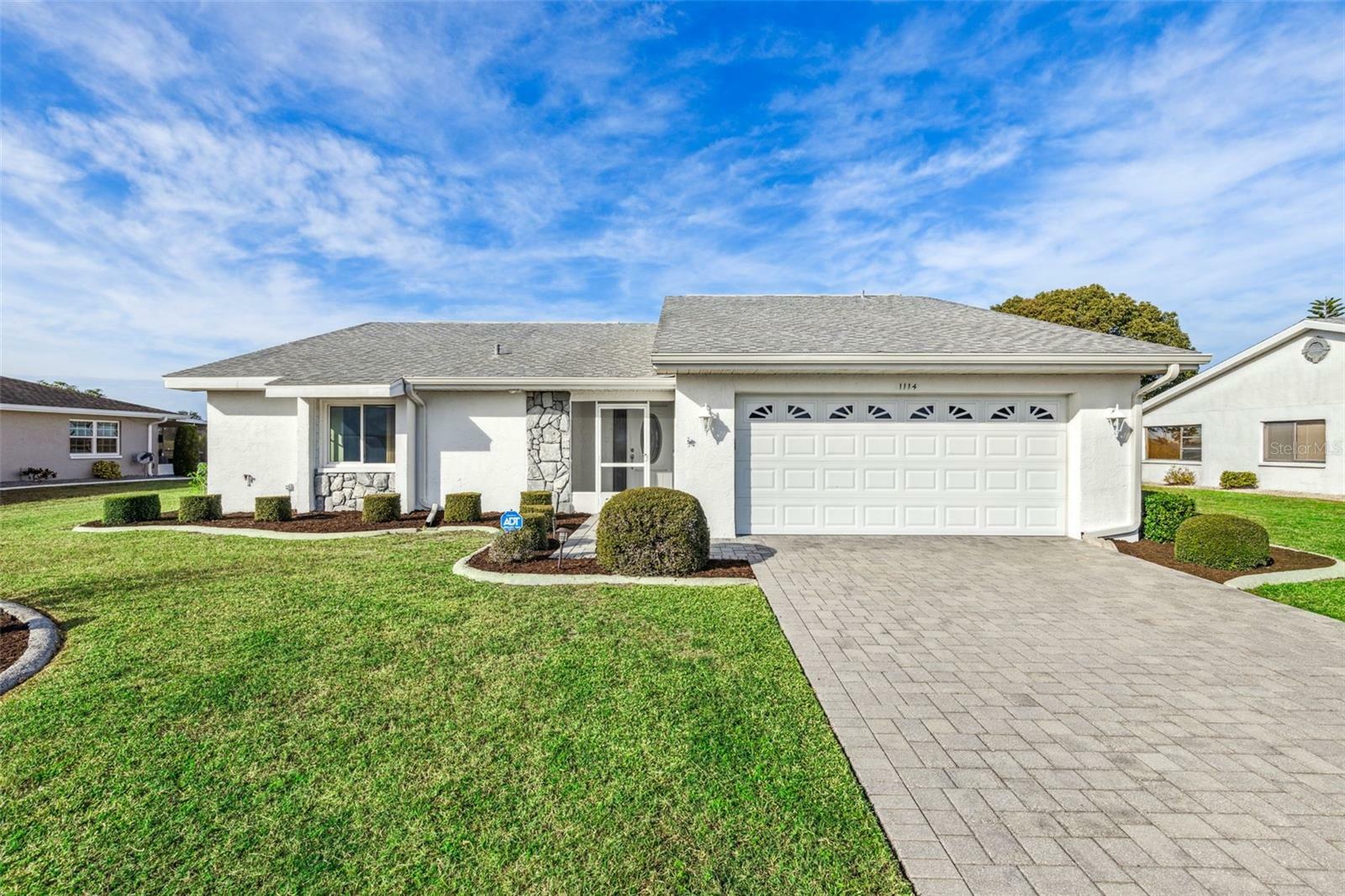 Property Photo: 1114 El Rancho Drive FL 33573