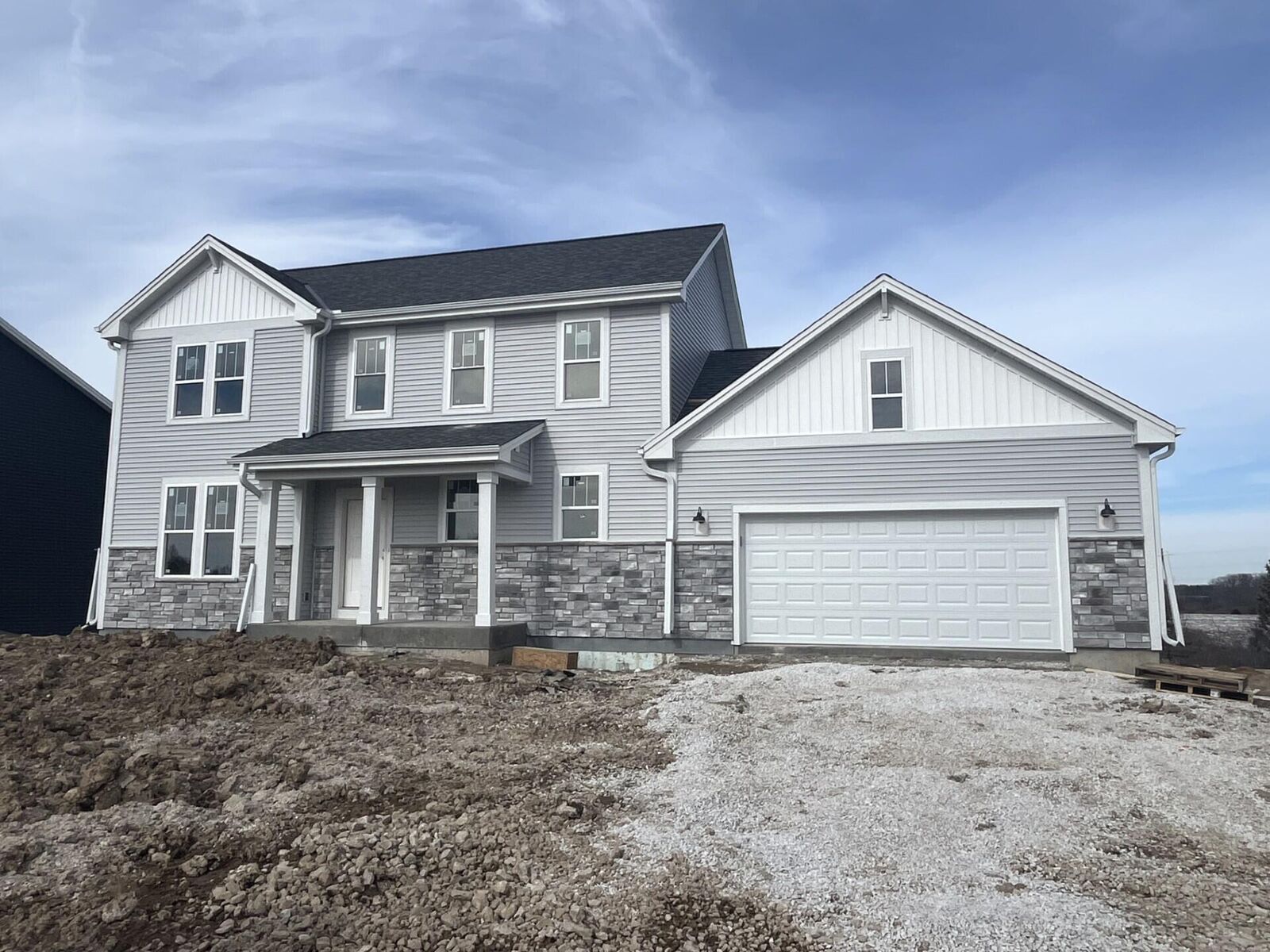 Property Photo: N57w18650 Dandelion Ct WI 53051