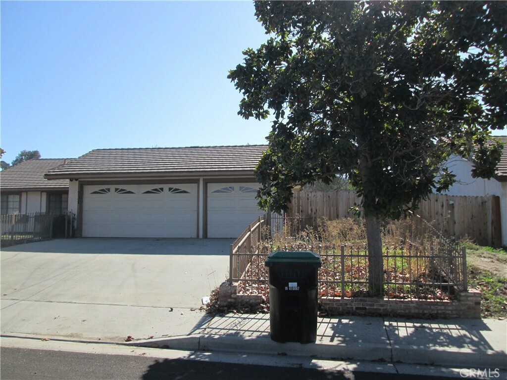 Property Photo:  731 Barber Drive  CA 92543 