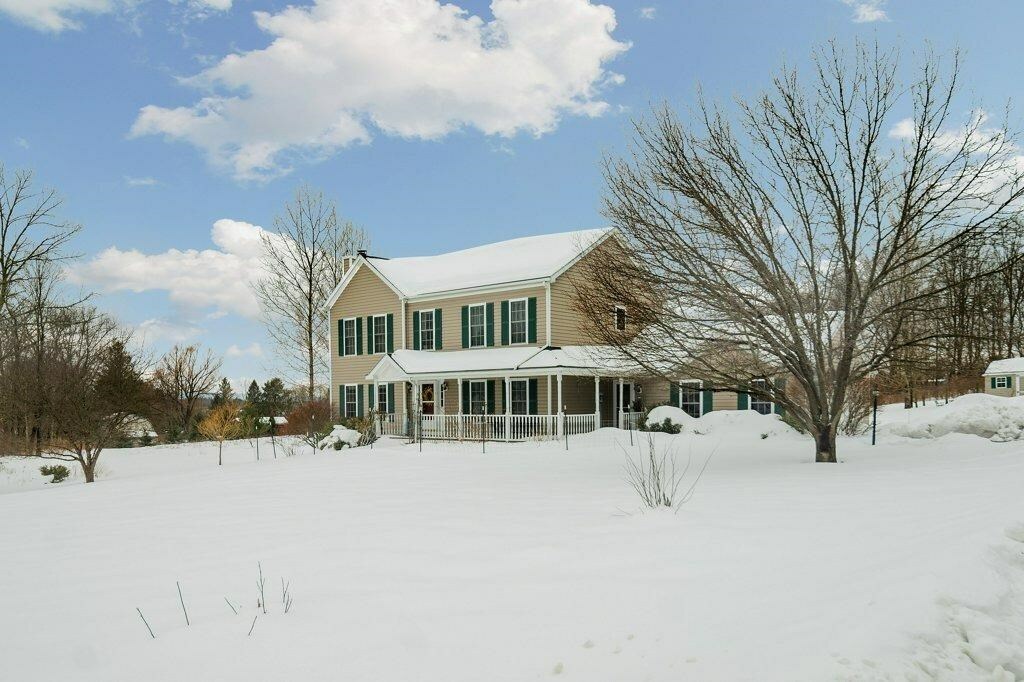 Property Photo:  104 Fieldstone Circle  NY 14850 