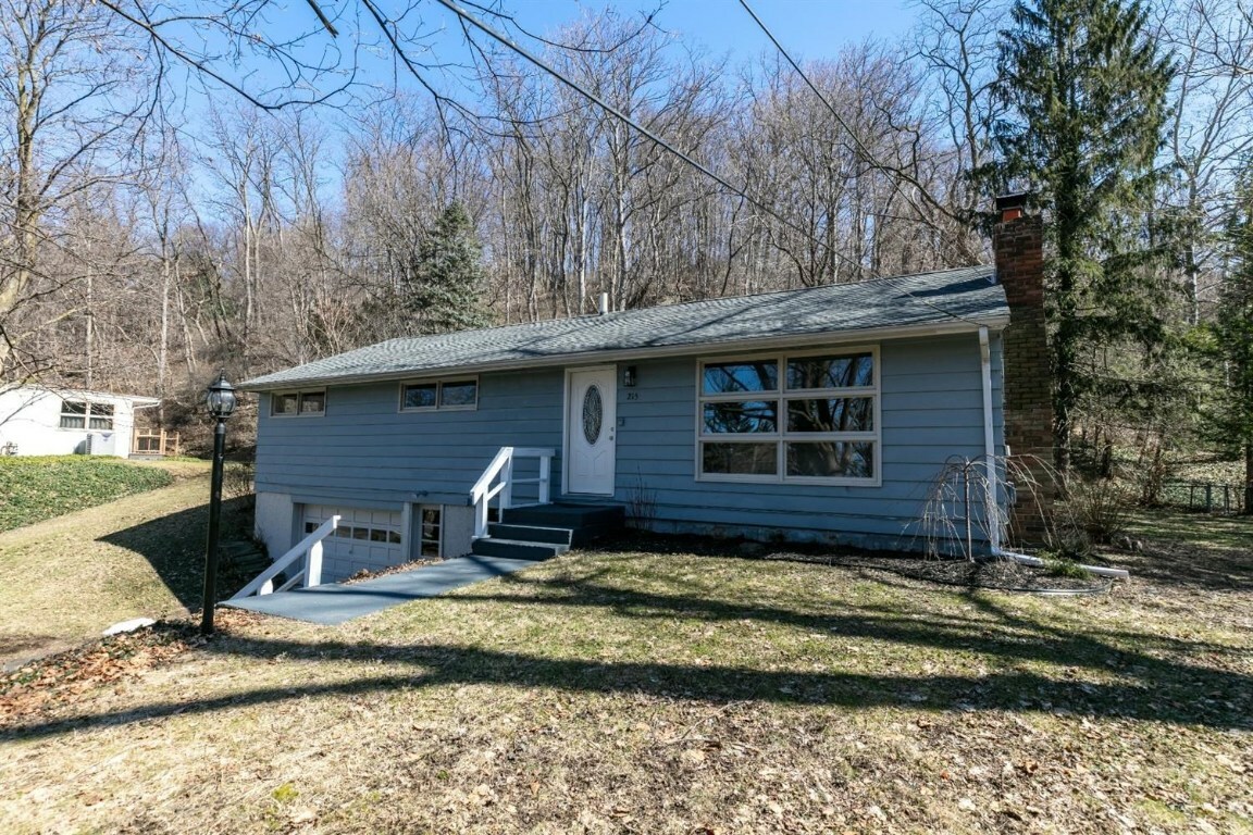 Property Photo:  215 Renwick Drive  NY 14850 