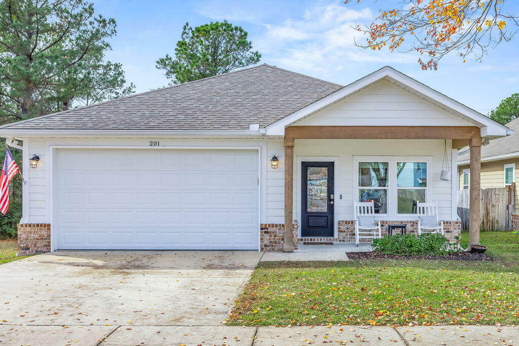 Property Photo: 201 S Marsh Landing FL 32439