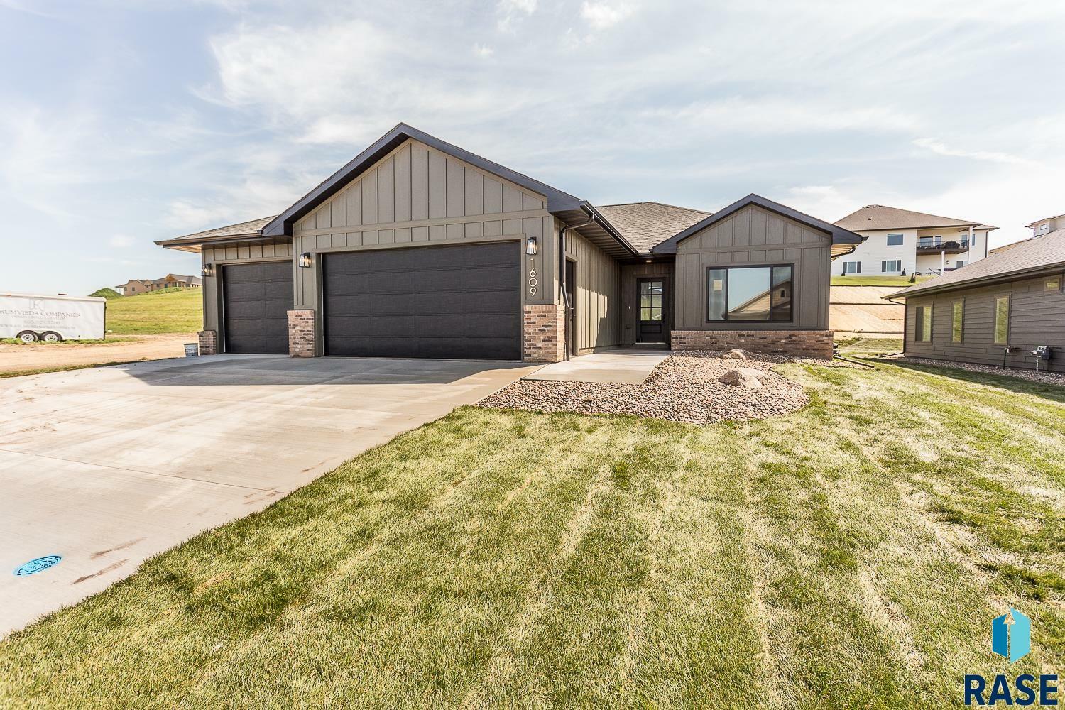 Property Photo:  1609 W Burton Dr  SD 57005 