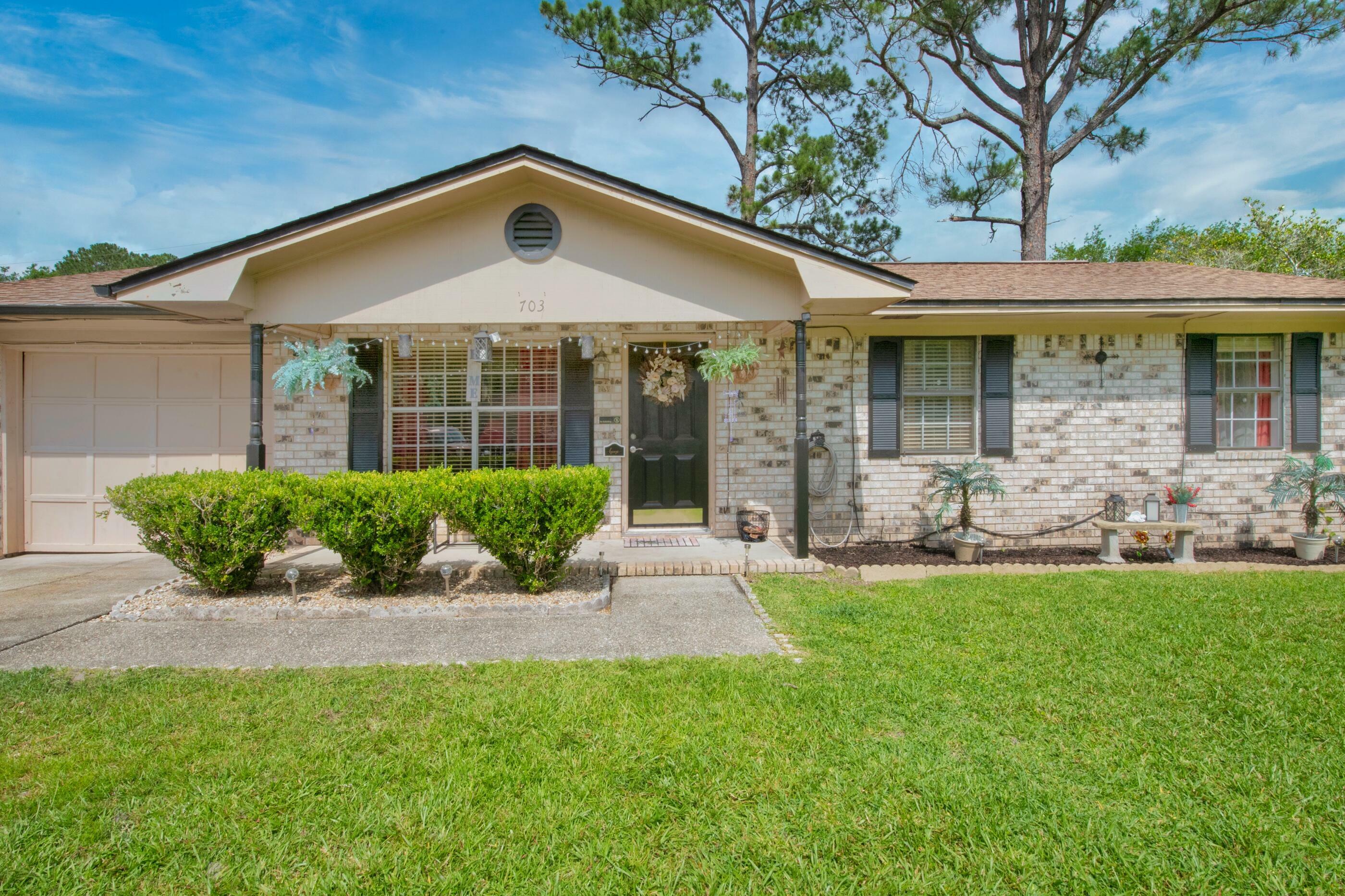 Property Photo:  703 Carondelay Drive  FL 32506 