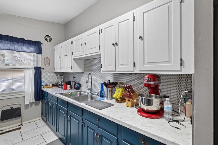 Property Photo:  70 Glenwood Ave  MA 01550 