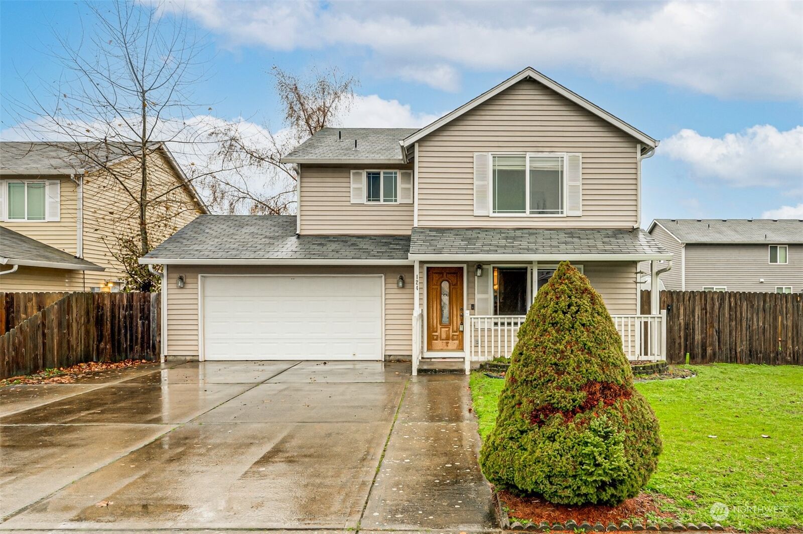 Property Photo: 124 Warbler Drive WA 98626