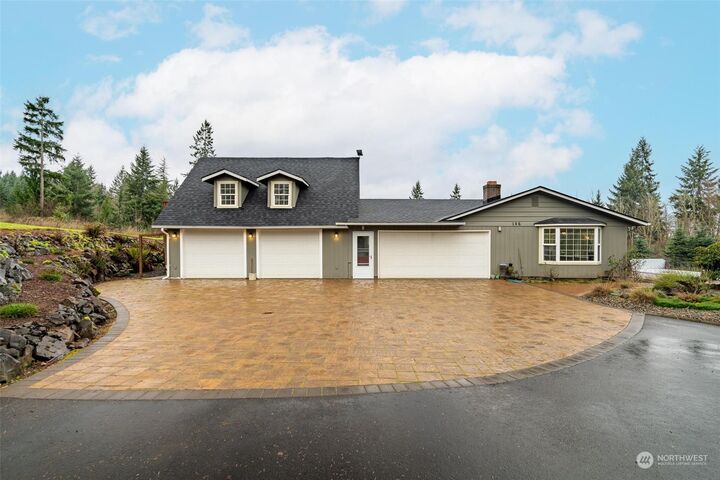 Property Photo: 146 Penrose Lane WA 98532