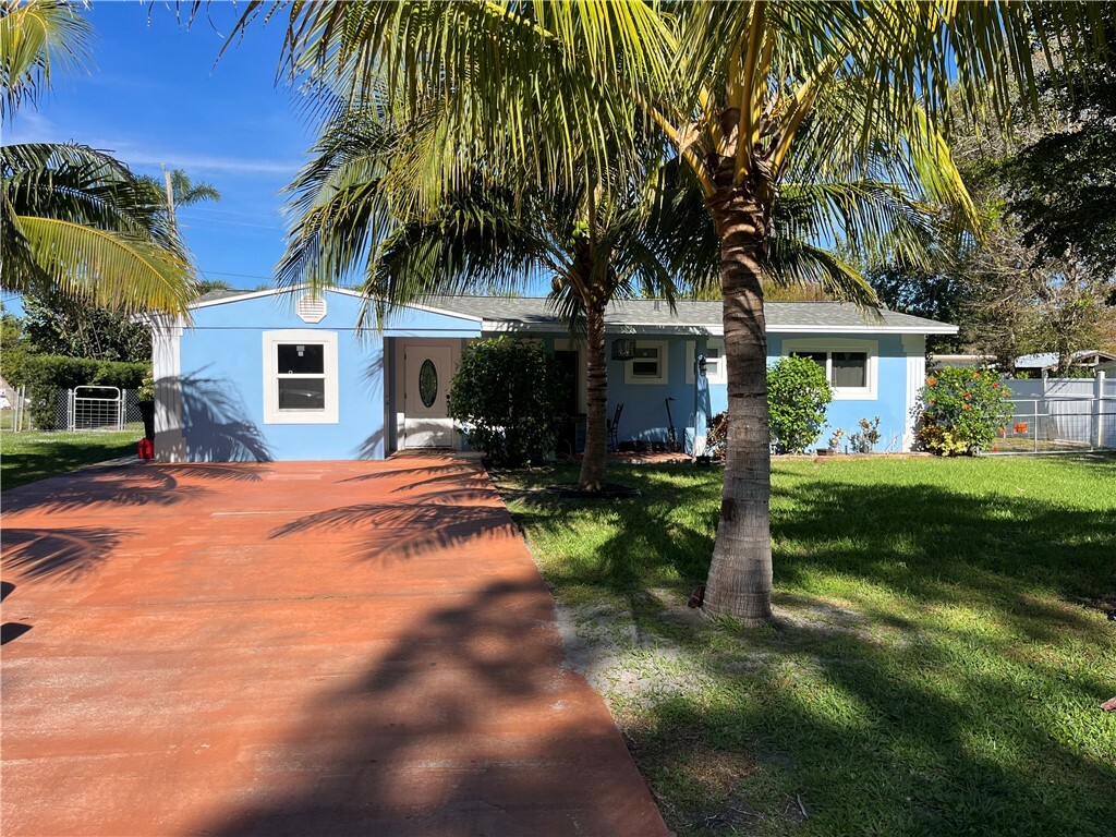 Property Photo:  505 SW All American  FL 34990 