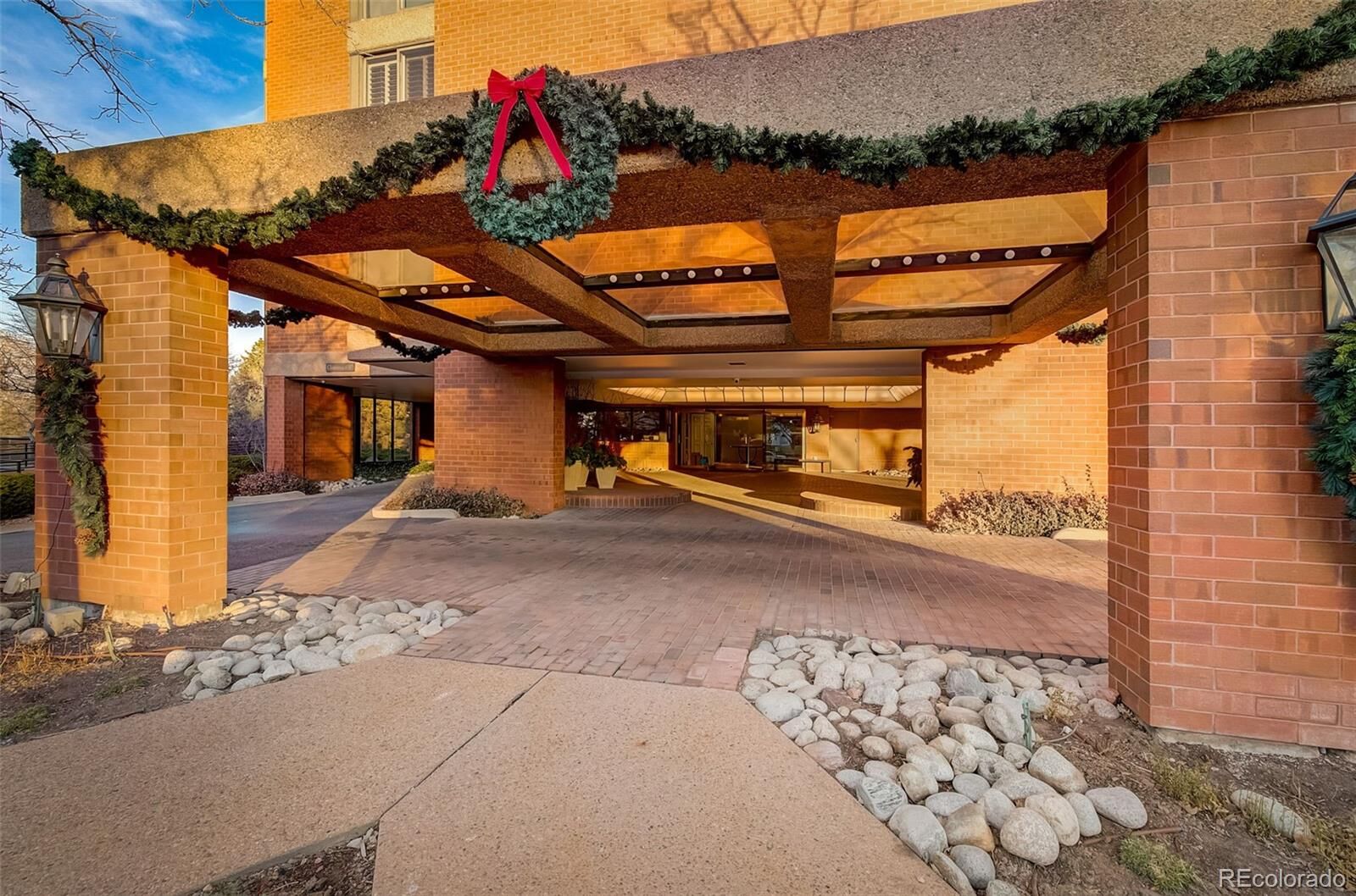 Property Photo:  1900 E Girard Place 505  CO 80113 