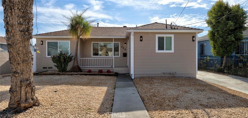 Property Photo:  506 W F Street  CA 90744 