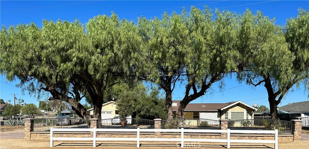 Property Photo:  1269 2nd Street  CA 92860 