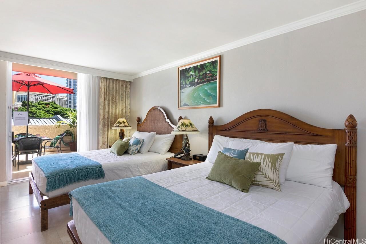Property Photo:  2045 Kalakaua Avenue 110  HI 96815 