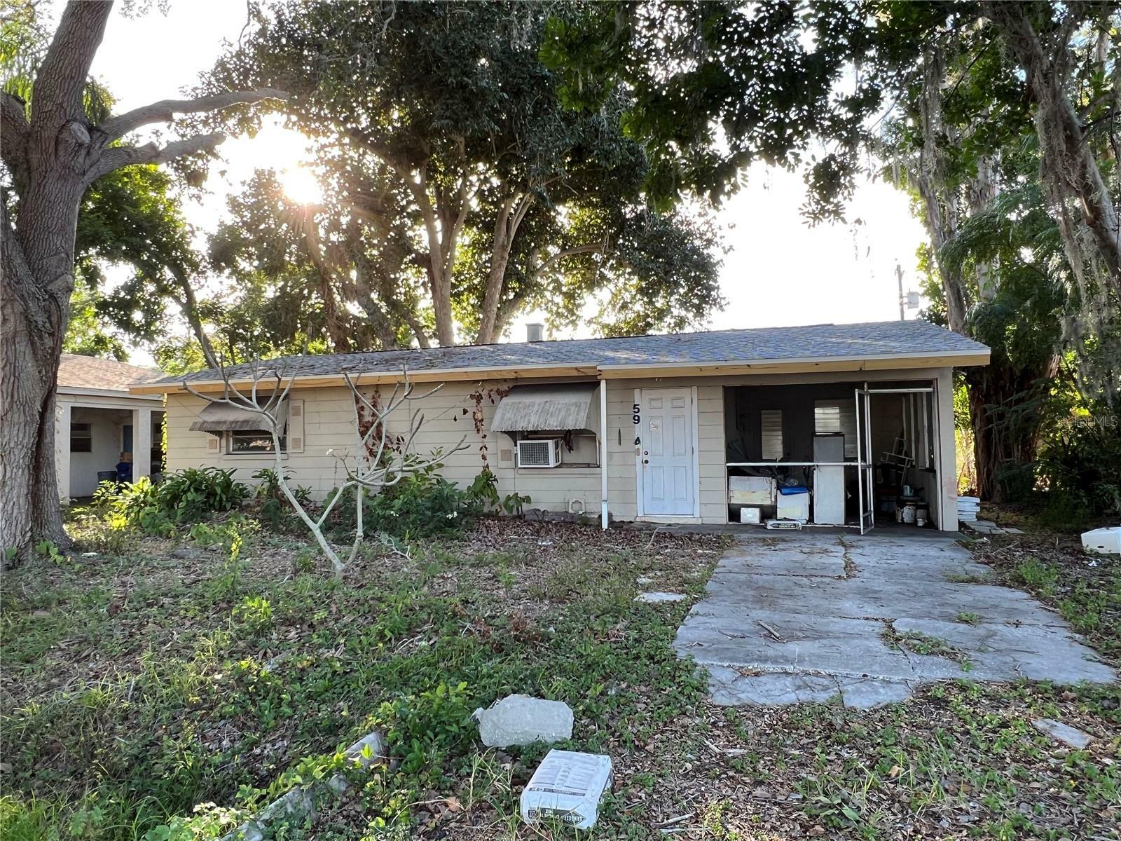 Property Photo:  5914 Albert Place  FL 34231 