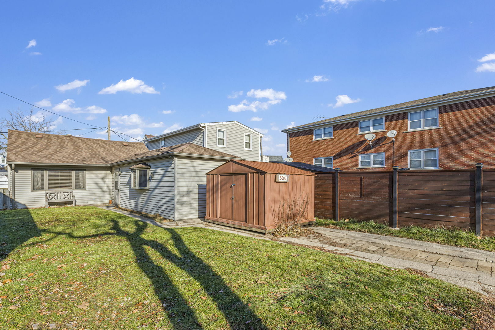 Property Photo:  6808 W Forest Preserve Drive  IL 60706 