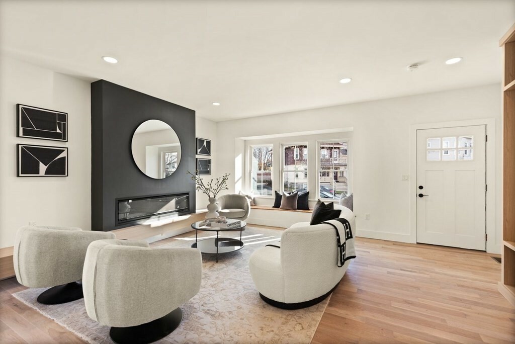 Property Photo: 573 High St 573 MA 02155