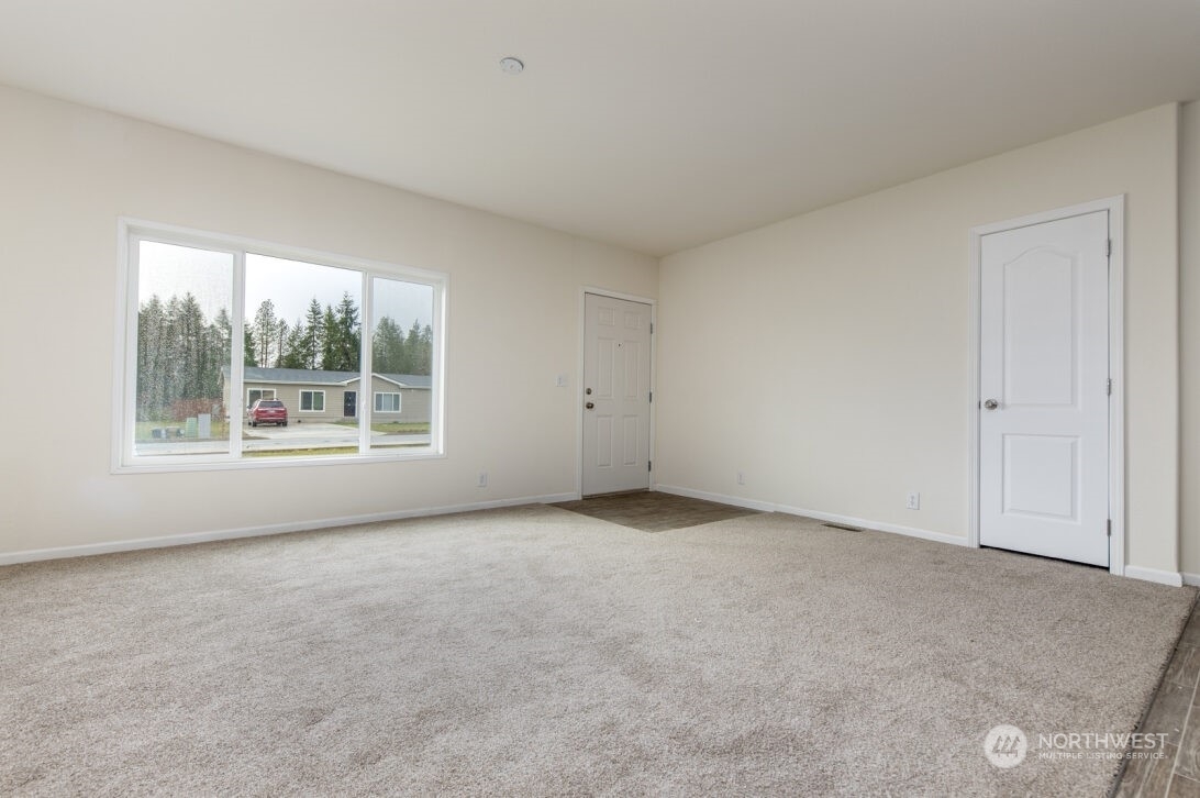 Property Photo:  15 Dry Creek Court  WA 98541 