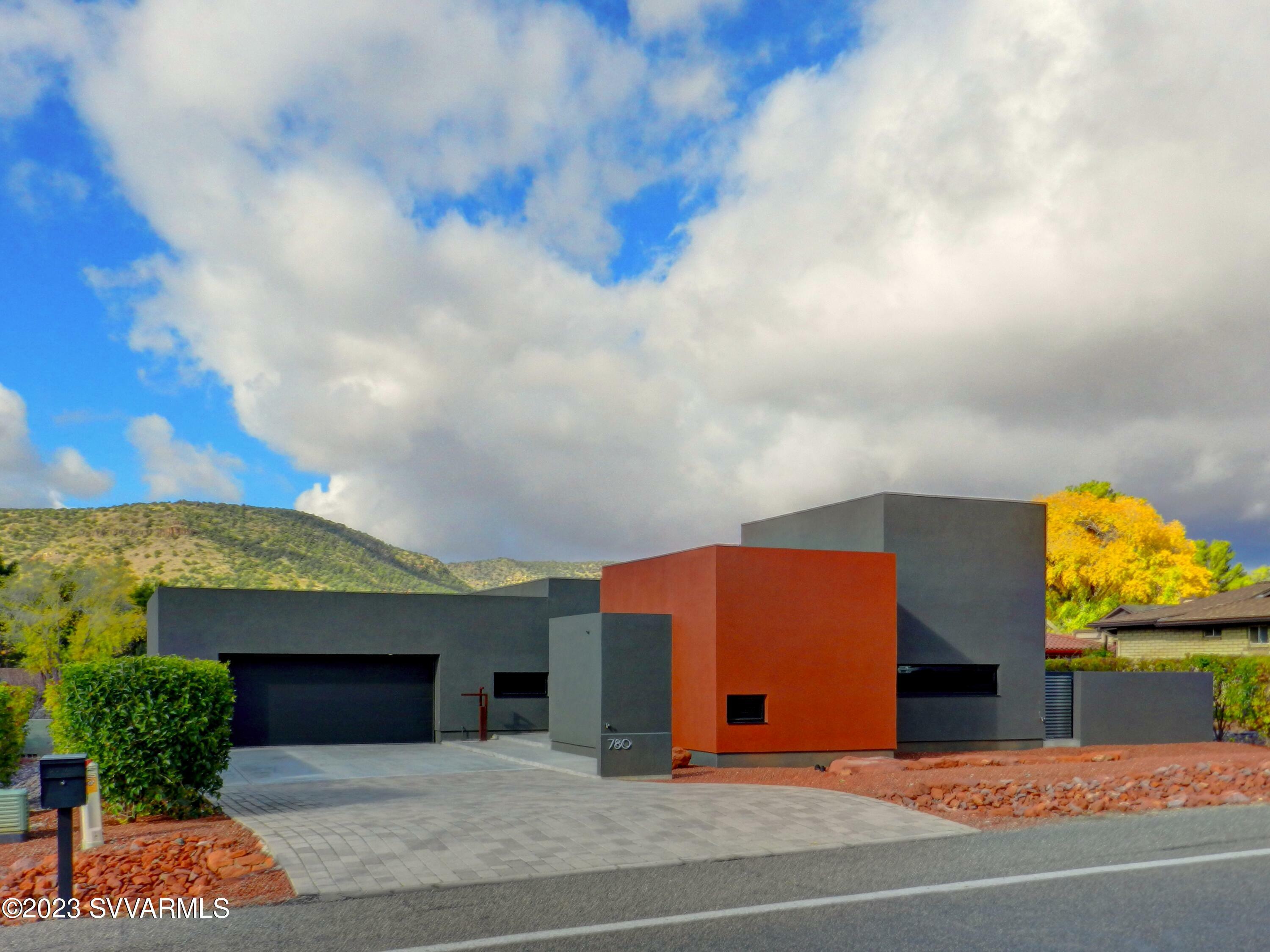 Property Photo: 780 Bell Rock Blvd AZ 86351