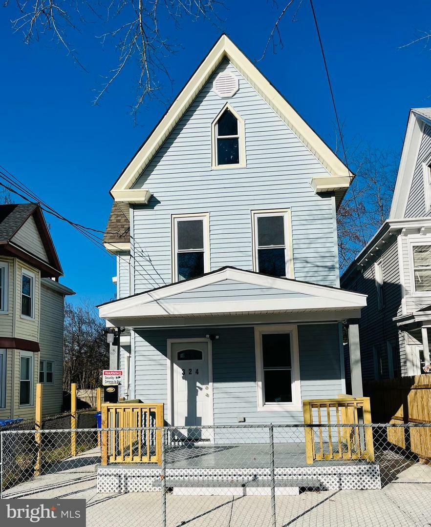 Property Photo:  324 E Oak Street  NJ 08332 