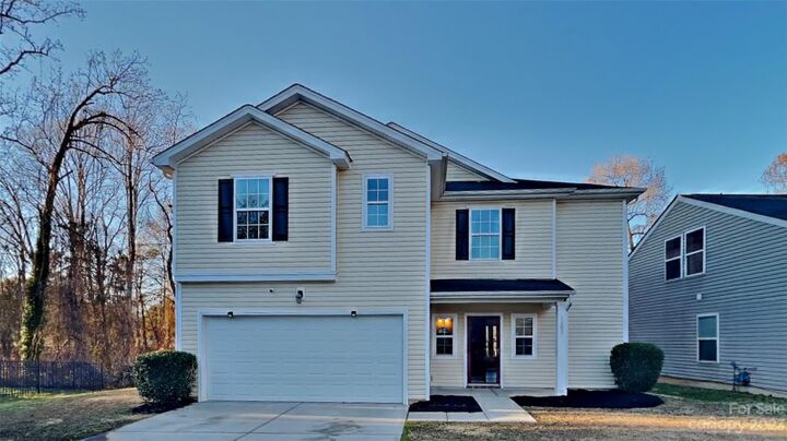 1203 Lauren Village Drive  Charlotte NC 28213 photo
