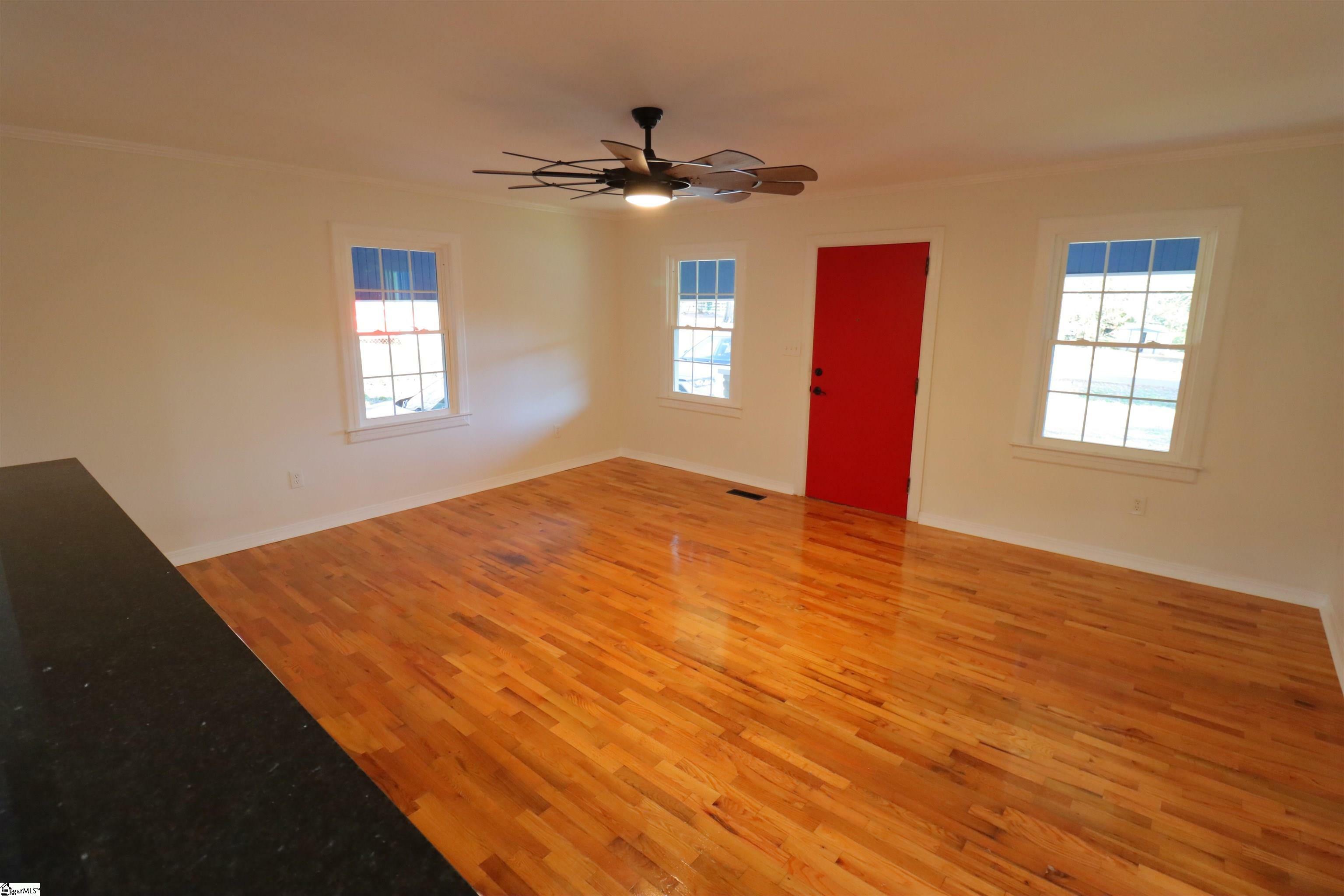 Property Photo:  503 Corning Street  SC 29624 