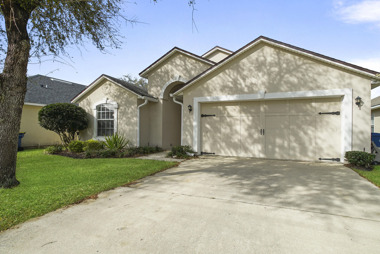 Property Photo:  236 Sterling Hill Drive  FL 32225 