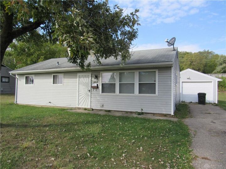 3959 Nicholas Road  Dayton OH 45417 photo