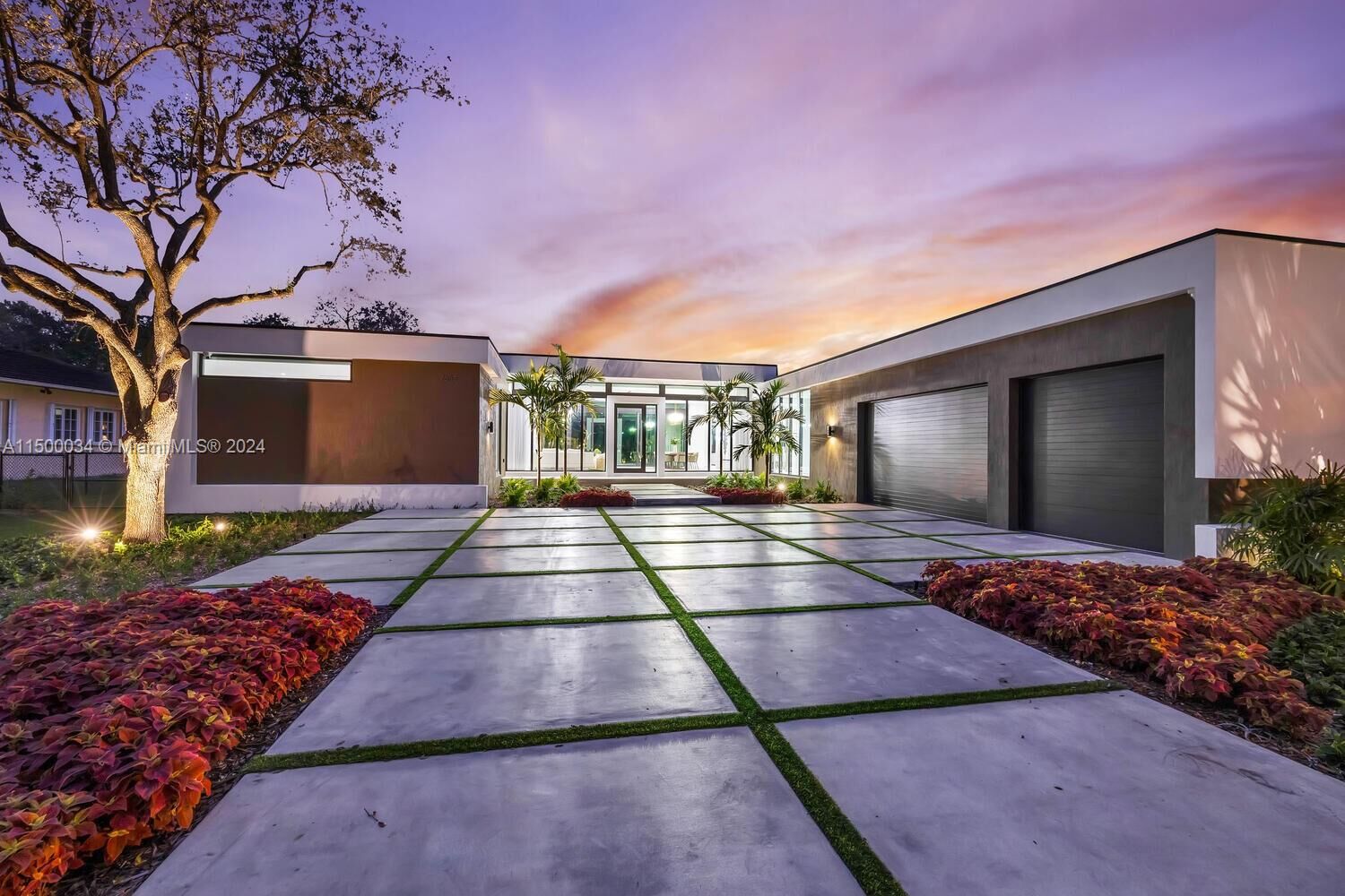Property Photo: 7655 SW 83 Ct FL 33143