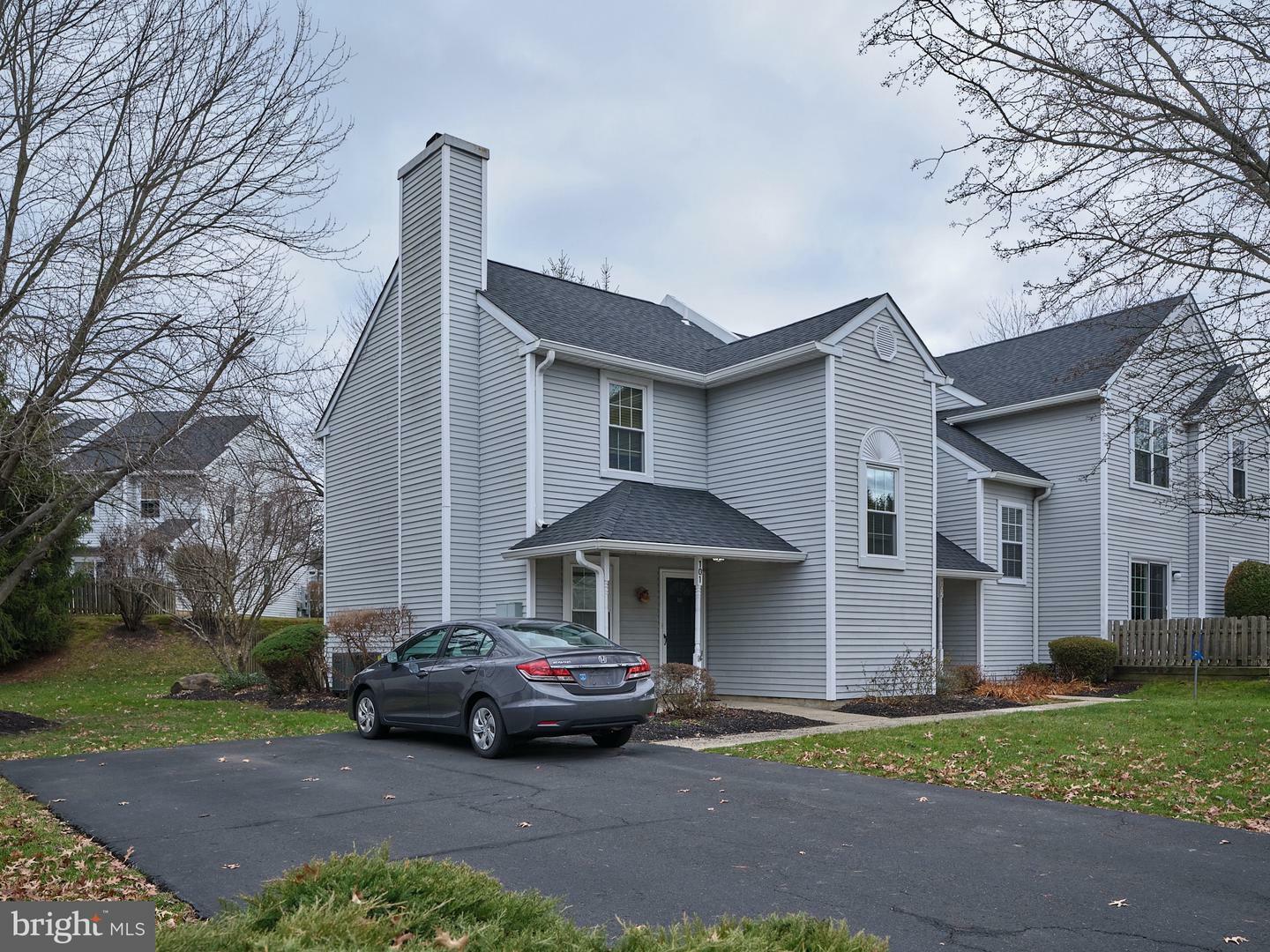 Property Photo:  101 Everett Drive  PA 18940 