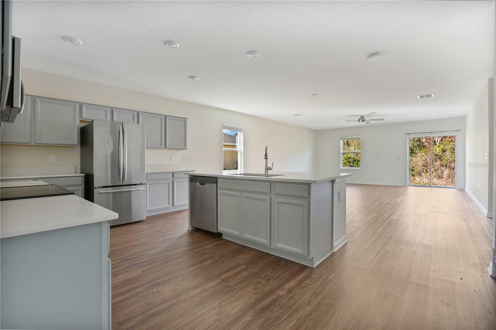 Property Photo:  4371 Seven Canyons Drive  FL 34746 