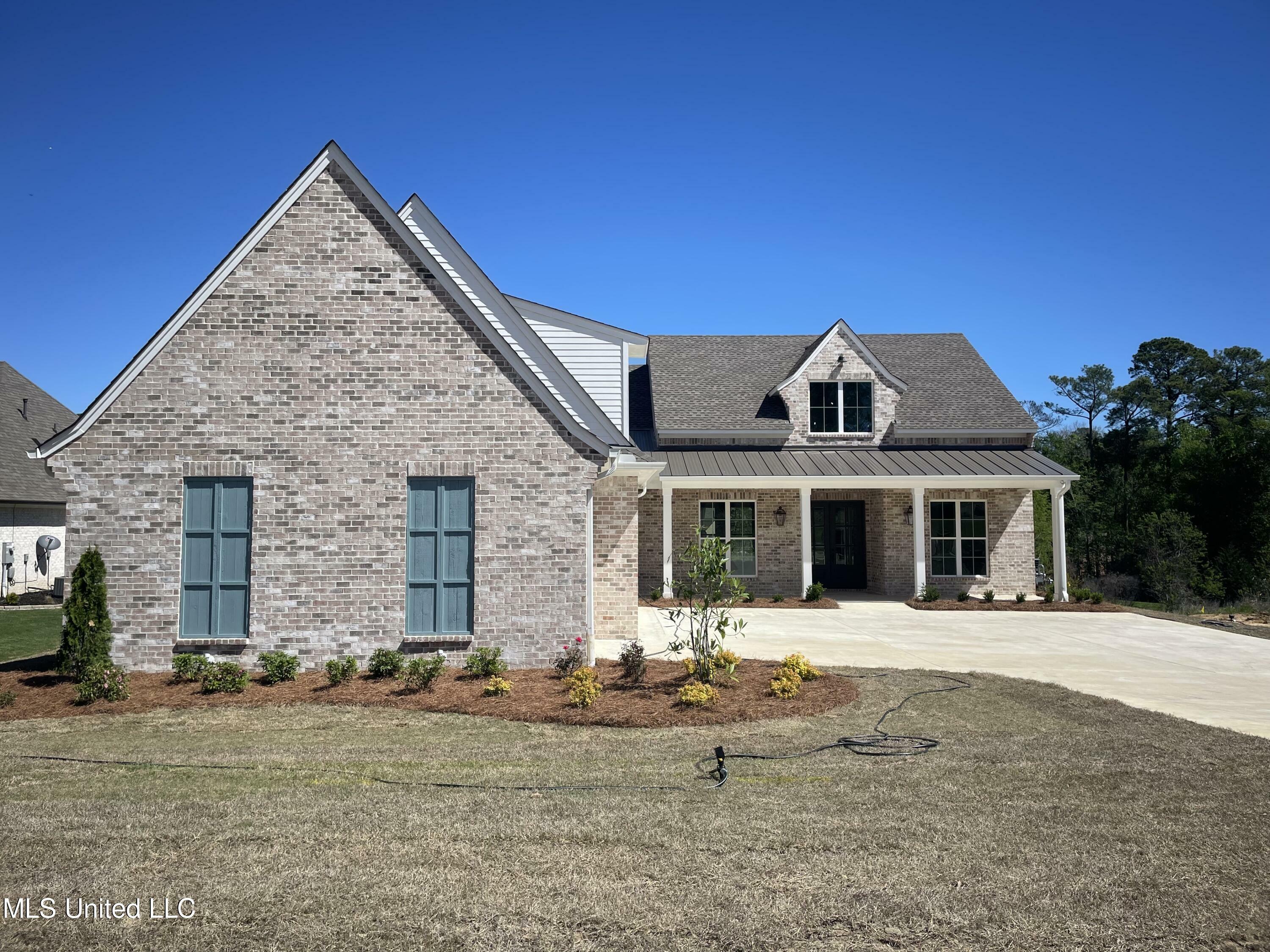 Property Photo:  210 Wrights Mill Drive  MS 39110 