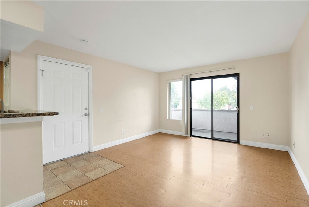 Property Photo:  1329 Massachusetts Avenue 204  CA 92507 