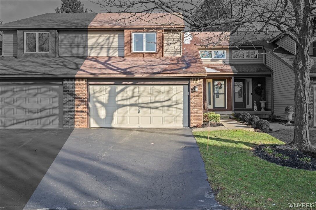 Property Photo:  66 Eastwood Parkway  NY 14043 