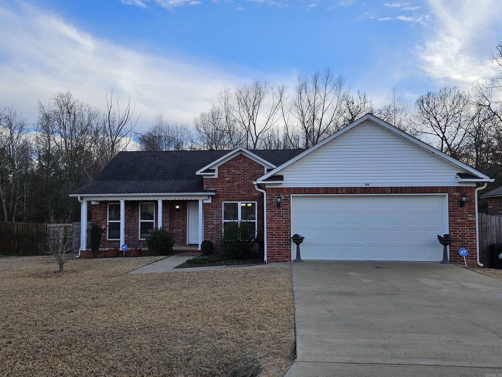 Property Photo:  54 Eaglebrook Drive  AR 72032 