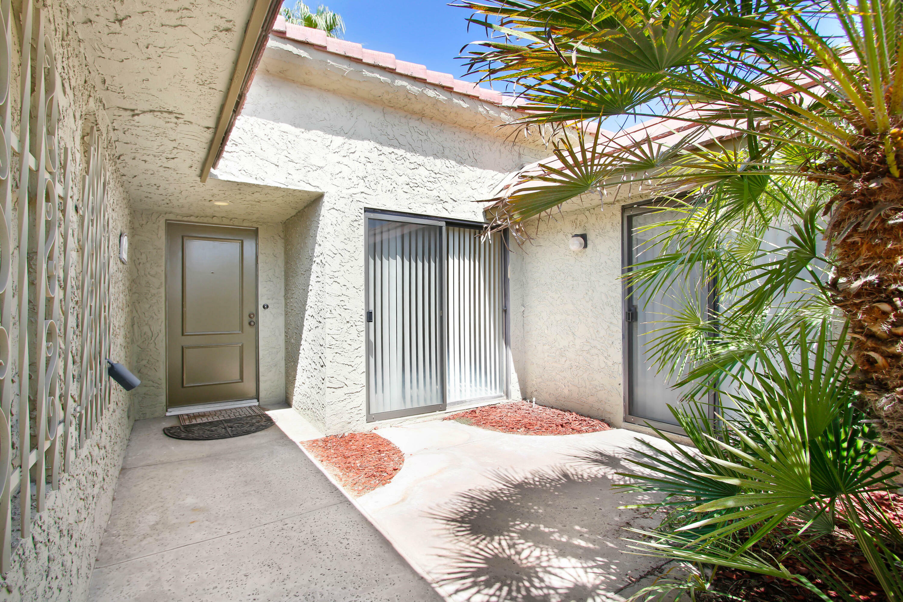 Property Photo: 35703 Paseo Circulo E CA 92234