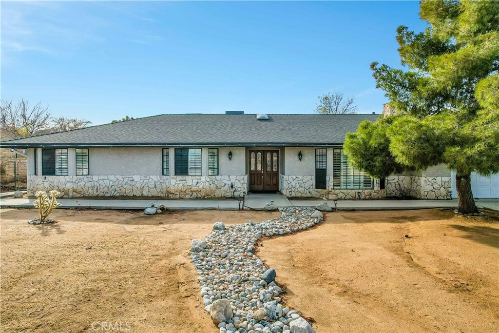 Property Photo:  7438 Chippewa Trail  CA 92284 