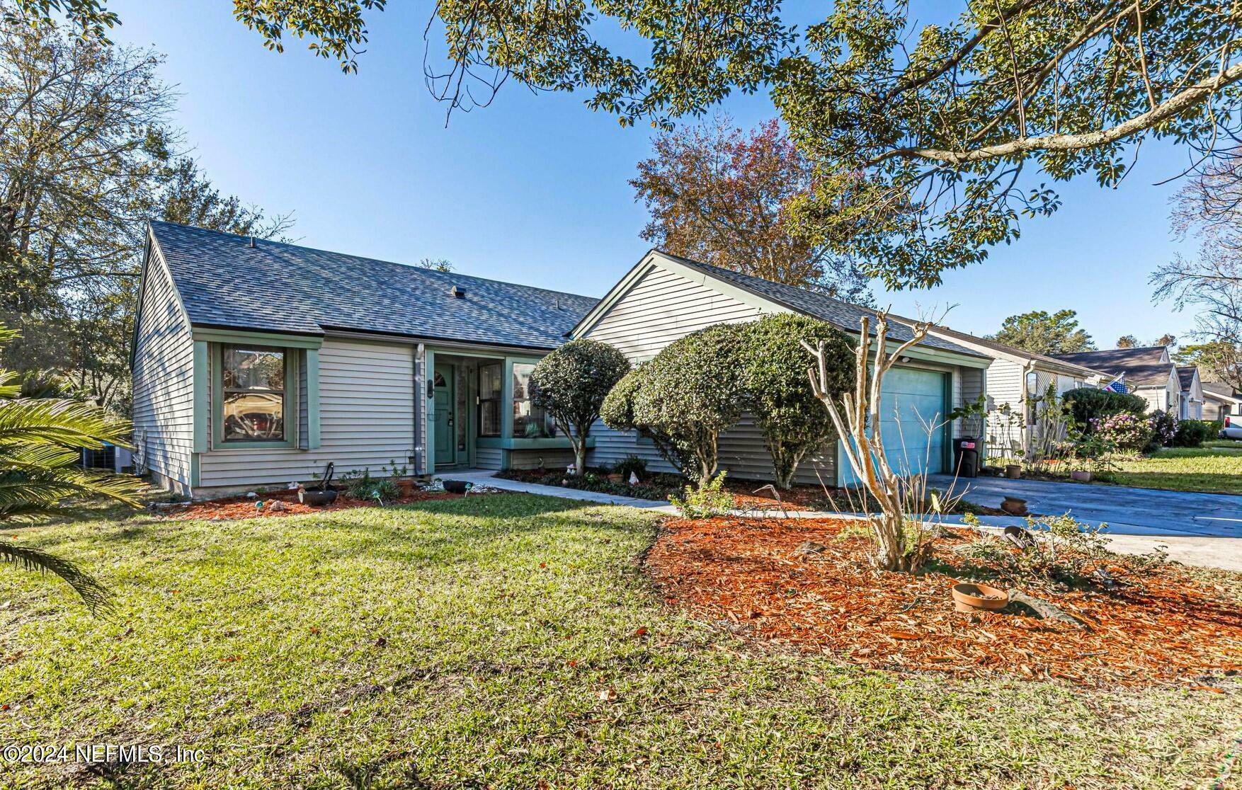 Property Photo:  8318 Chimney Oak Drive  FL 32244 